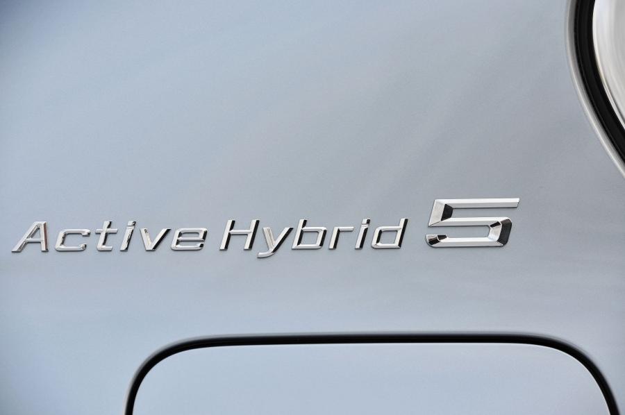  BMW ActiveHybrid 5 2012 года  (фото 58 из 157)